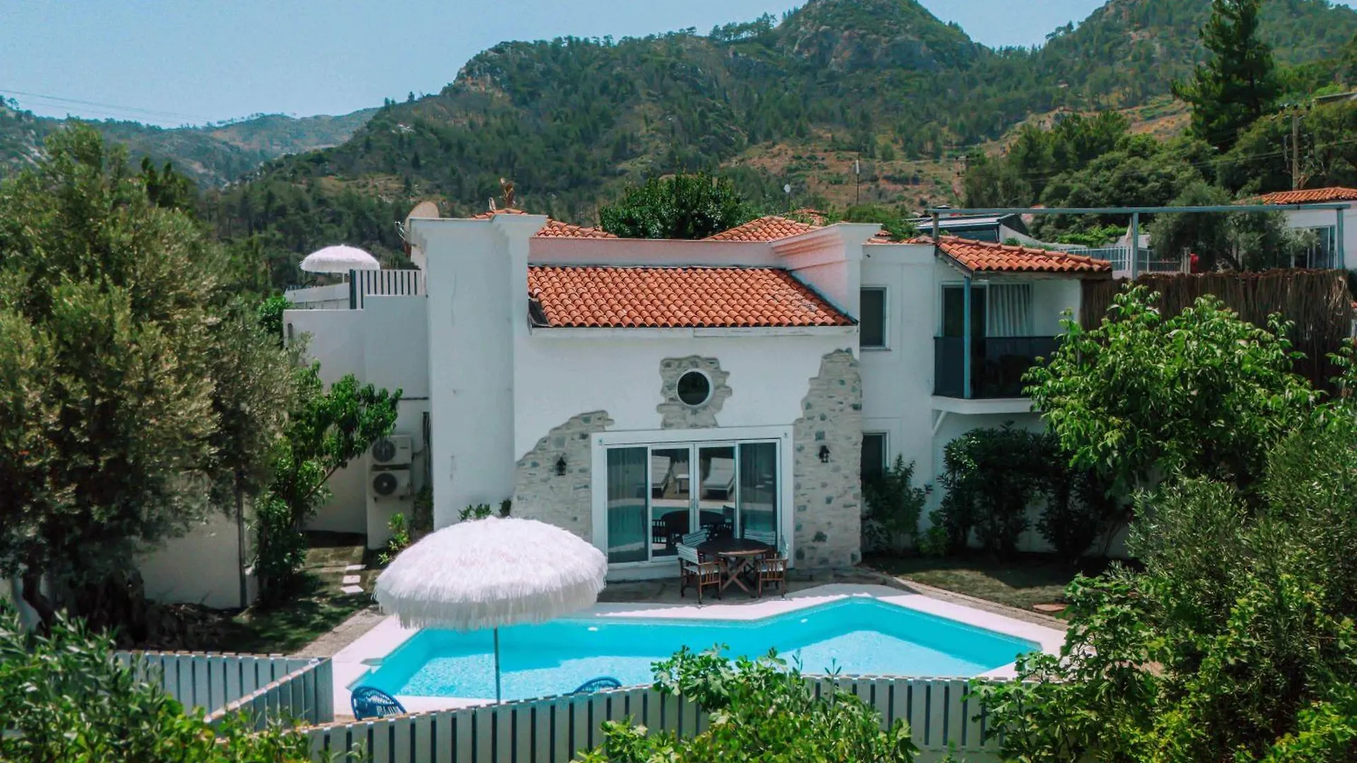 Apart Otel Alya Piynar - Halal Villa Hotel Turunç